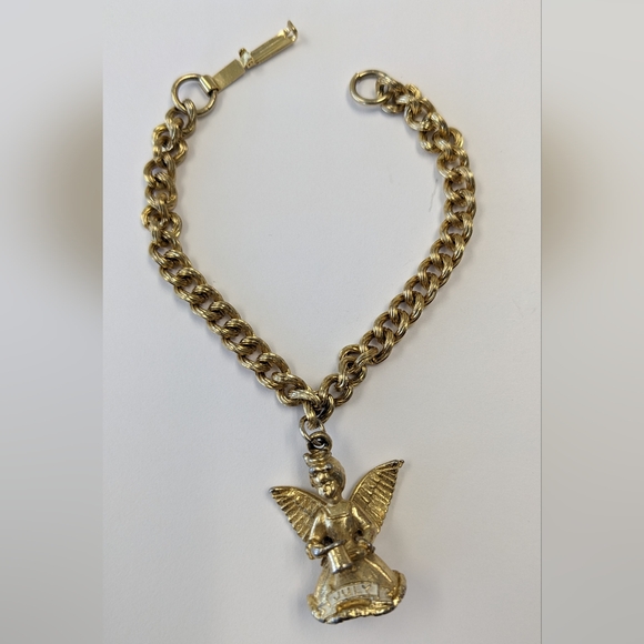 VTG SIGNED GOLD TONE JULY BIRTH ANGEL CHARM BRACELET - Picture 12 of 13